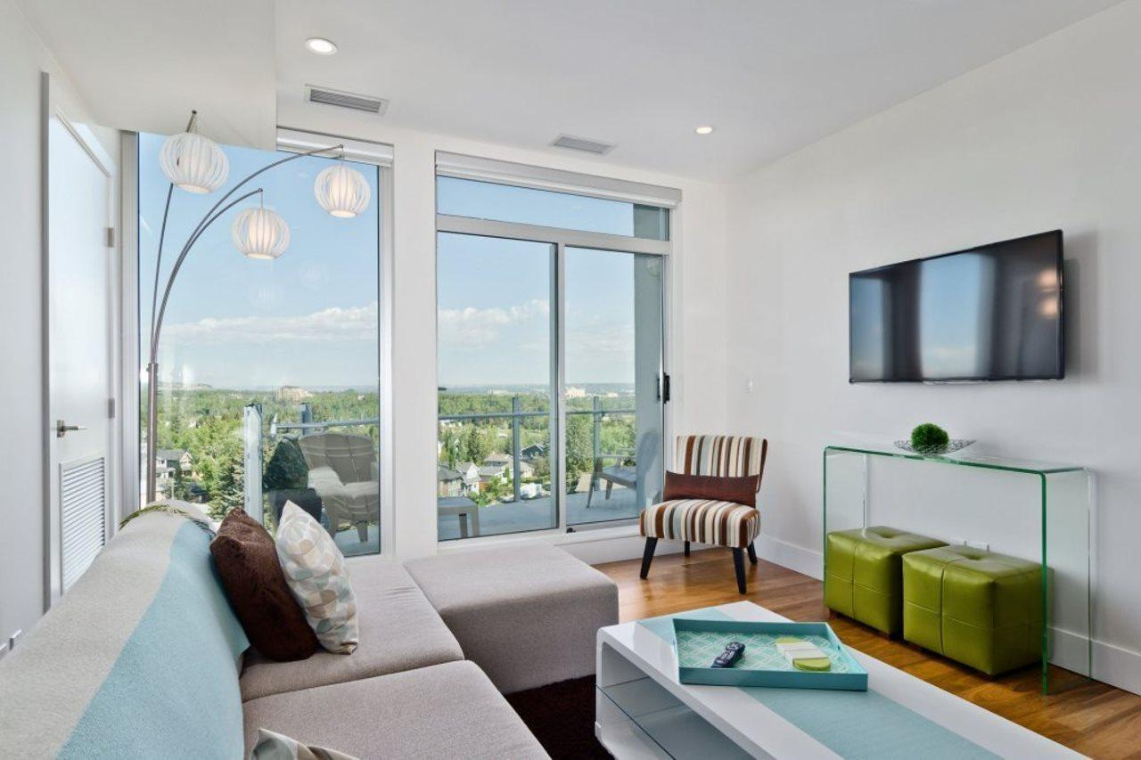 Ostays - Casel Calgary